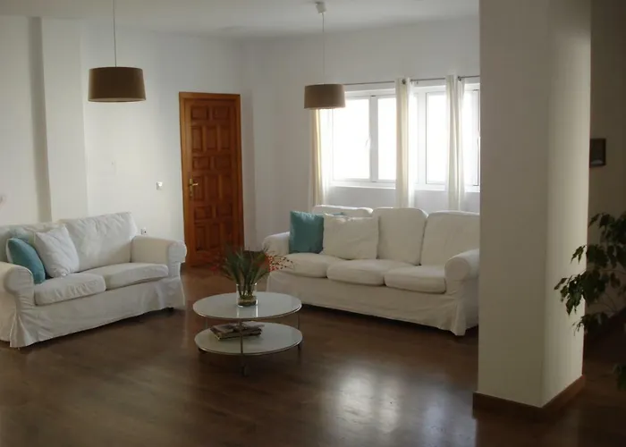 C D Domínguez * Icod De Los Vinos