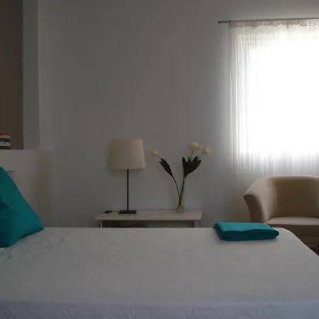 C D Dominguez בית נופש איקוד דה לוס וינוס