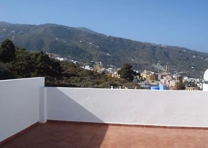 C D Domínguez * Icod De Los Vinos