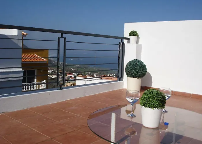 C D Domínguez * Icod De Los Vinos